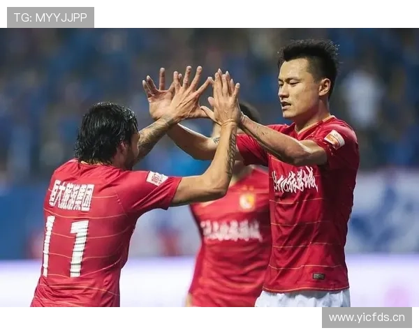 边路哑火，申花真就只会挤中路了？