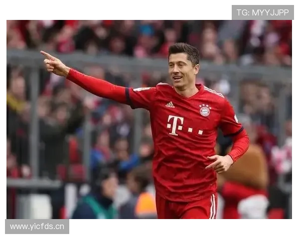 皇马中锋短缺问题逐步反映，对赛季成绩走势形成制约