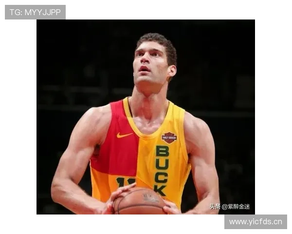 CJ·麦科勒姆利用挡拆拉开空间提升三分命中率，超越季后赛关键得分手表现